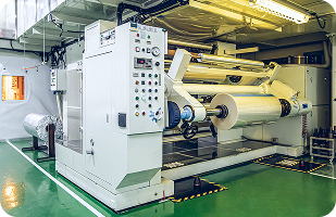 4号コーターの設備画像